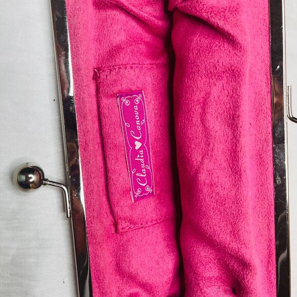 Vintage Glamour: Silver Handbag - Picture 6 of 8